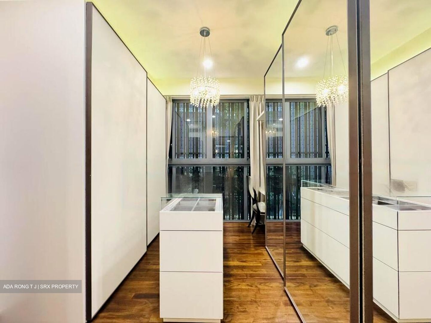 Bedok Reservoir Road (D16), Terrace #448166631